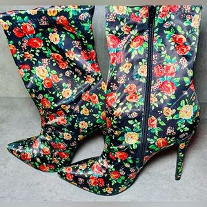 Justfab‎ Illiana Black Floral Sock Bootie Boots Zip Close 5" Heel Size 10
